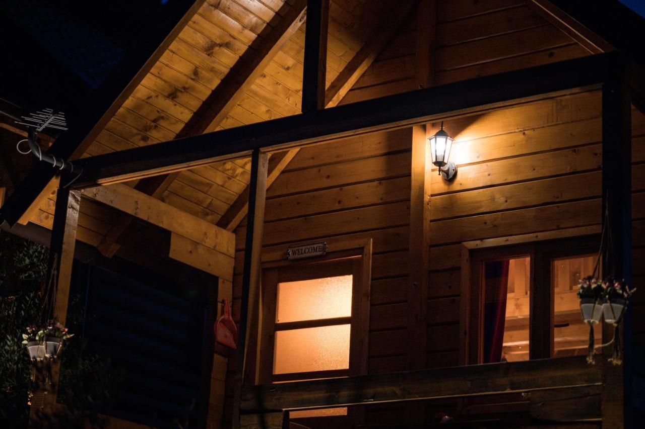 Madre Natura Glamping Улцинь Экстерьер фото