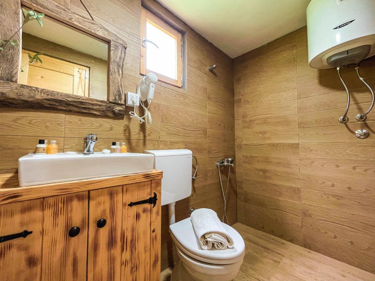 Madre Natura Glamping Улцинь Экстерьер фото